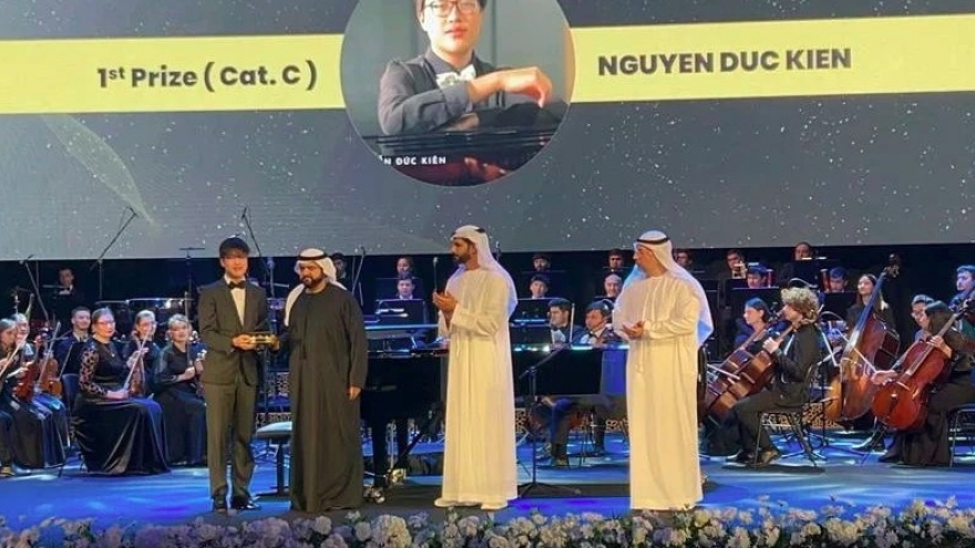 Young pianist shines with first prize at Fujairah international competition