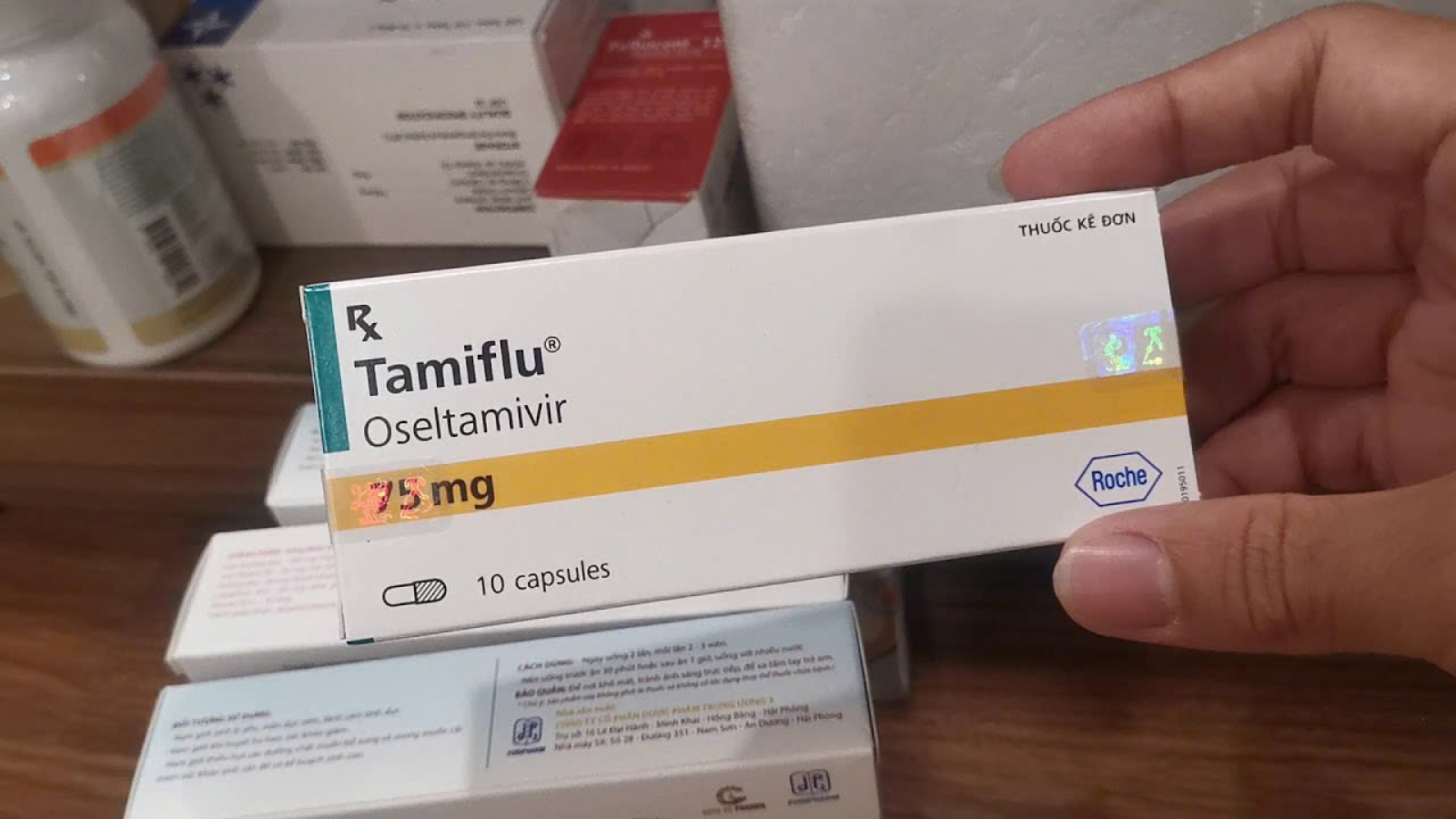 Bộ Y tế: Thuốc Tamiflu vẫn còn đầy kho