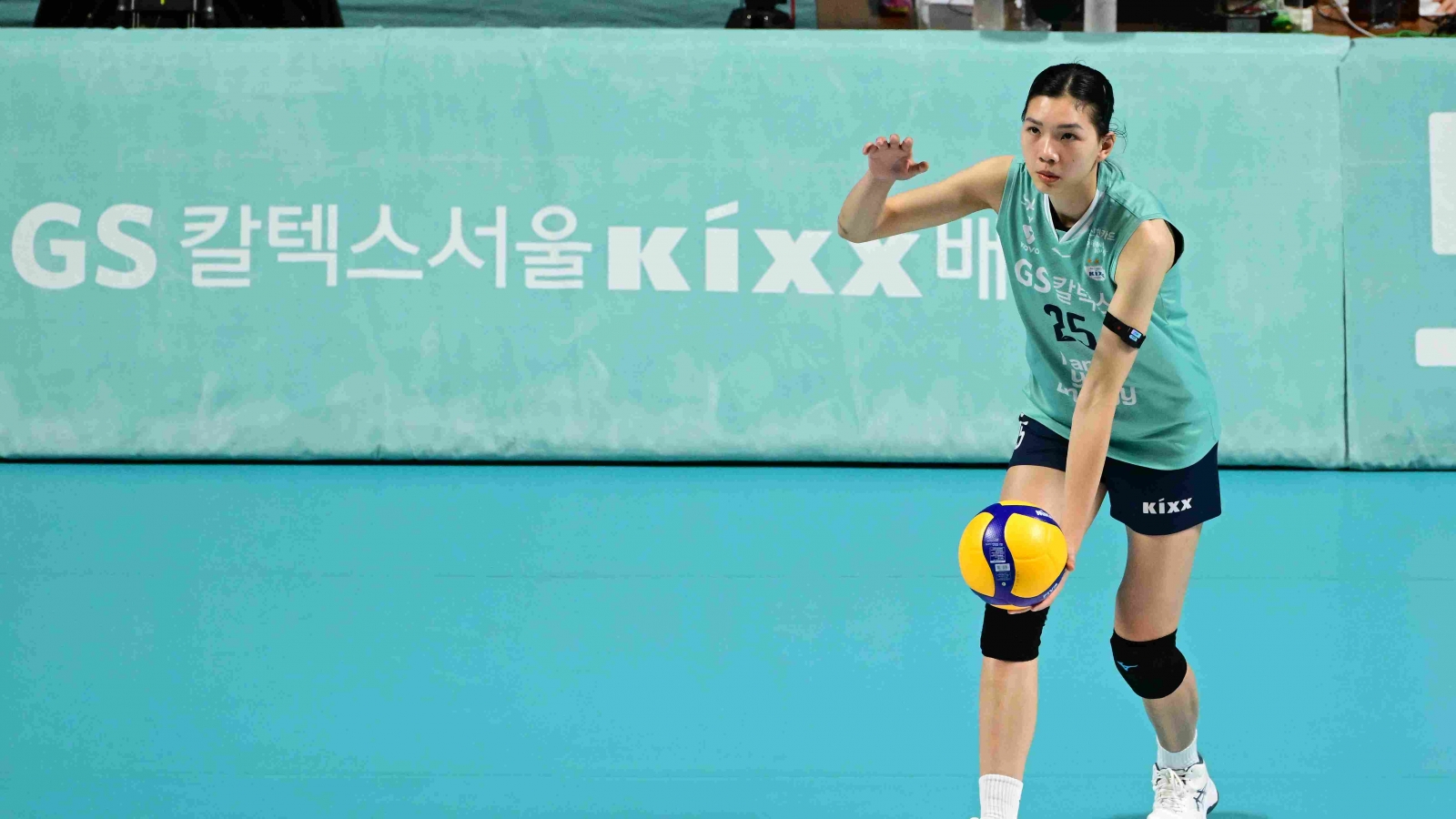 Bích Thủy còn 5 trận để thể hiện khả năng ở giải bóng chuyền Hàn Quốc