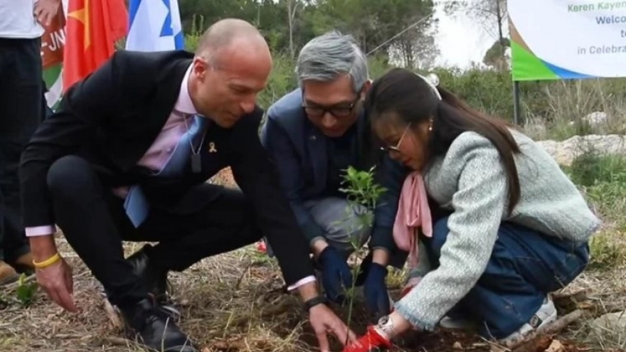 Vietnamese embassy joins Israel’s tree planting festival