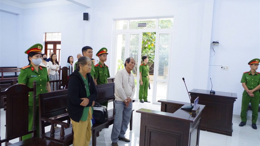 Vợ chồng già lĩnh án vì tội vu khống lãnh đạo ở Ninh Thuận