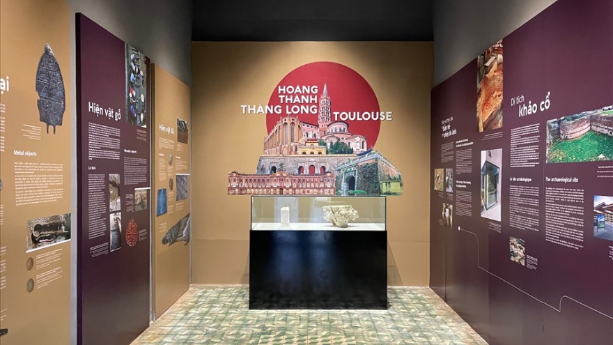 Triển lãm truyền thống Việt Nam và Thăng Long-Hà Nội tại Pháp
