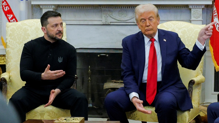 Những tiết lộ bên trong cuộc đấu khẩu nảy lửa giữa ông Zelensky và ông Trump