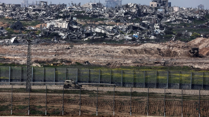 Quốc tế thúc giục ngừng bắn khi Israel mở rộng các hoạt động trên bộ ở Gaza