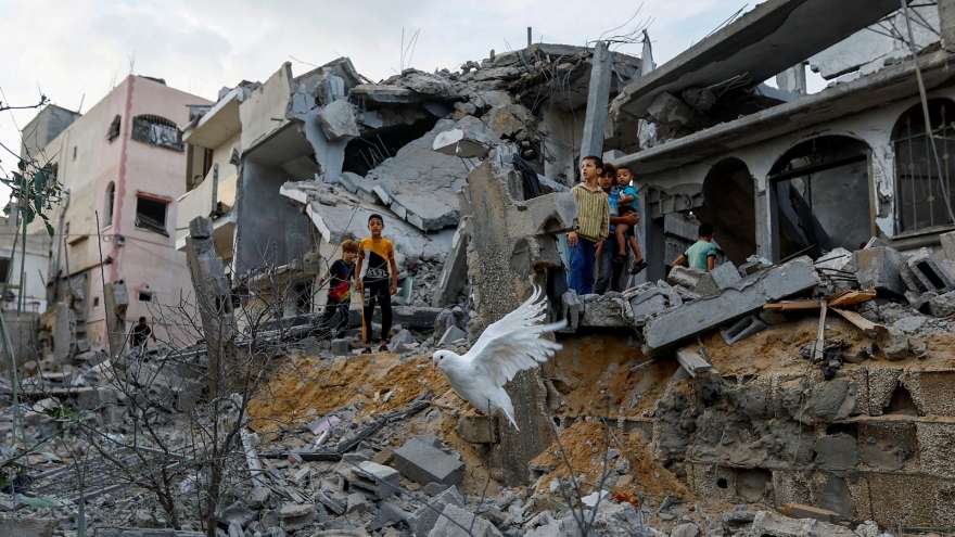 Liên Hợp Quốc rút 1/3 số nhân viên quốc tế sau khi Israel tái không kích Gaza