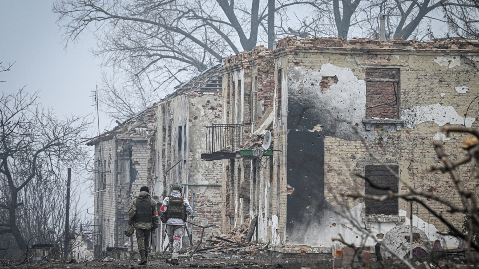 Nga sắp giành lại toàn bộ Kursk, Ukraine nguy cơ mất cả chì lẫn chài