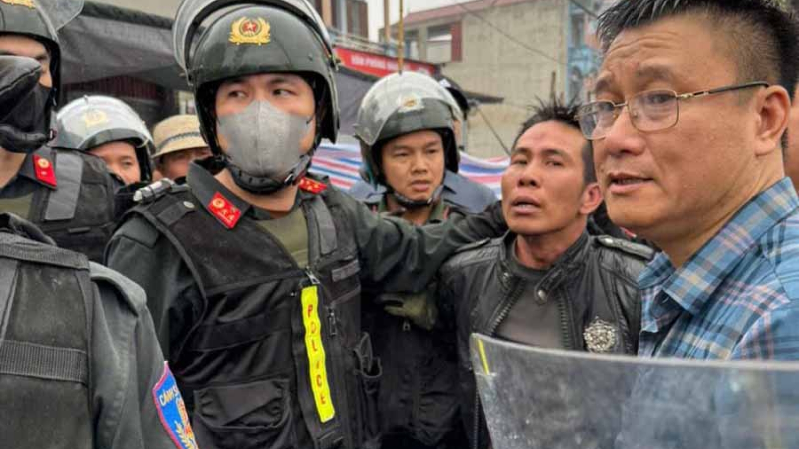 Quá khứ bất hảo của đối tượng bắt cóc bé 9 tuổi ở Bắc Ninh làm con tin