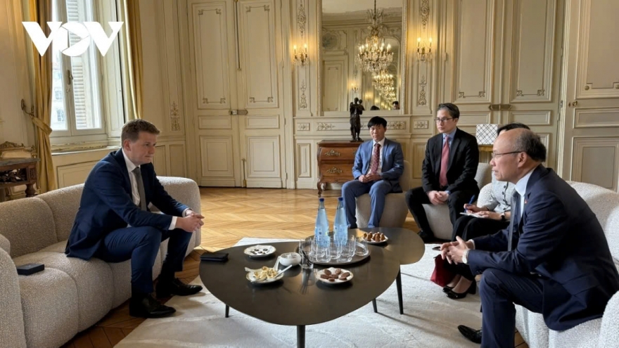 Ambassador works to enhance ties with French localities