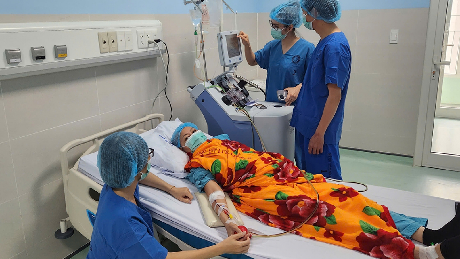 BV Đà Nẵng thực hiện thành công ghép tế bào gốc tự thân trị bệnh đau u tủy xương