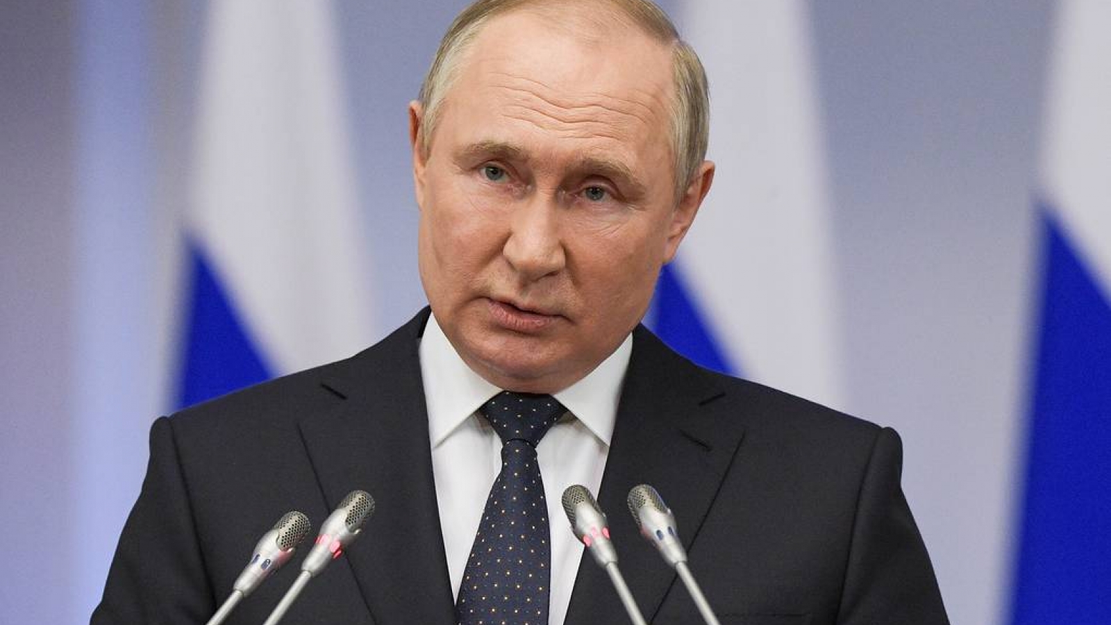 Tổng thống Putin gợi ý thành lập chính phủ tạm thời ở Ukraine