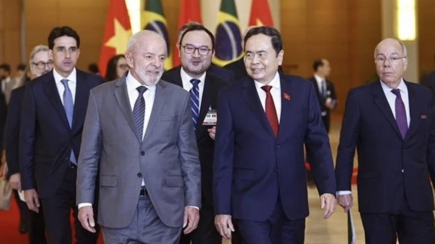 Vietnam treasures friendship with Brazil: NA Chairman
