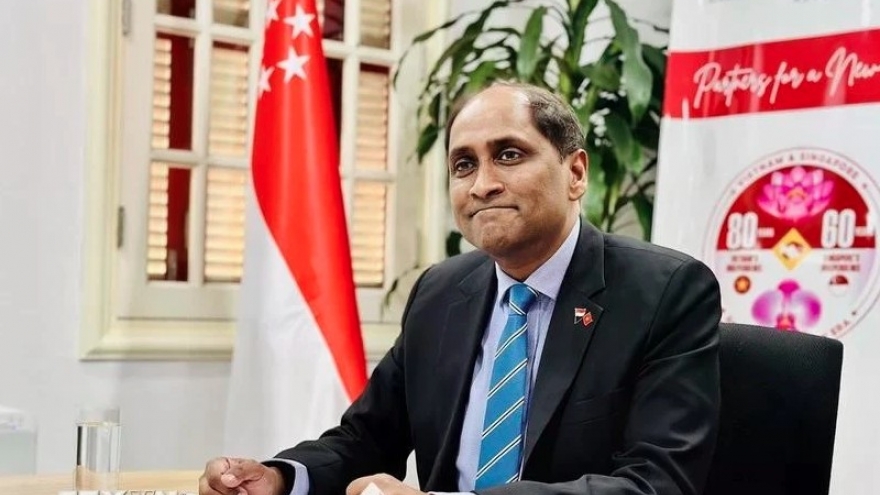Singaporean PM’s visit to Vietnam to strengthen comprehensive strategic partners