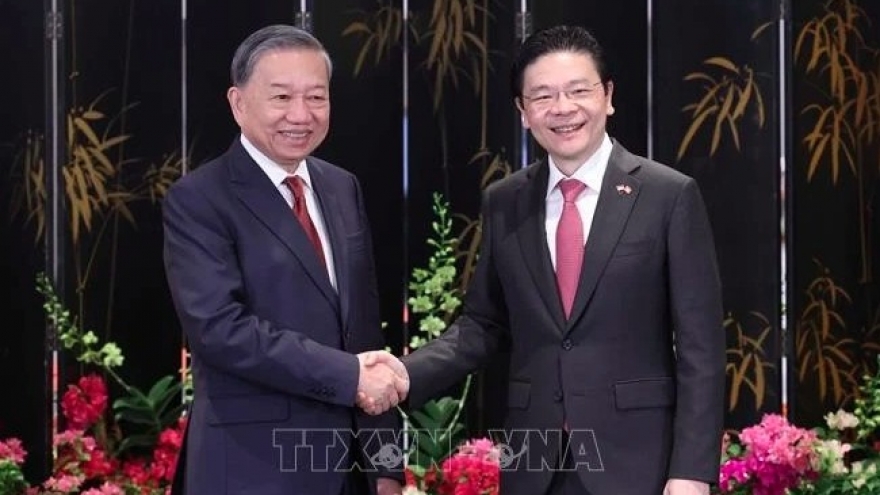 Vietnam-Singapore relations poised for new heights