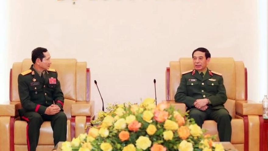 Vietnam, Laos enhance defence cooperation