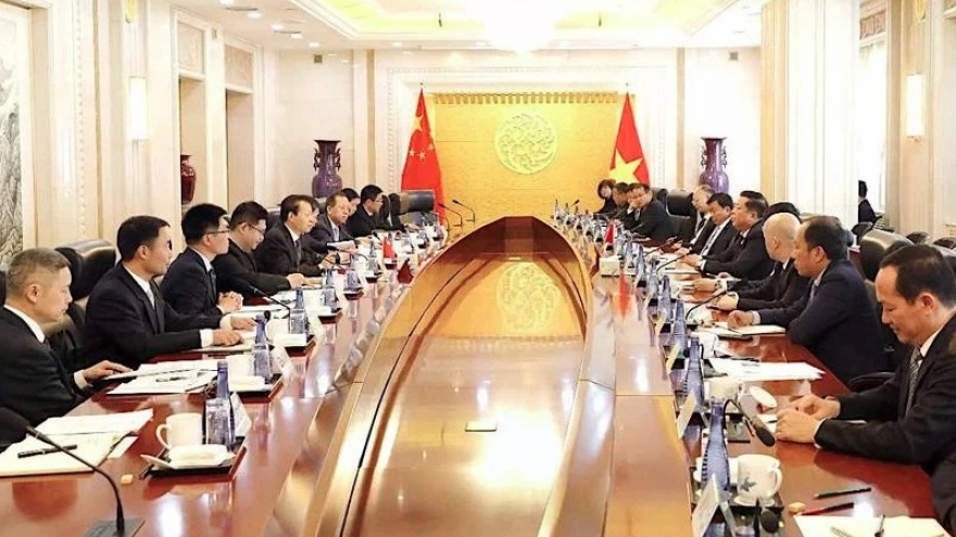 Vietnam, China forge ahead with transport cooperation