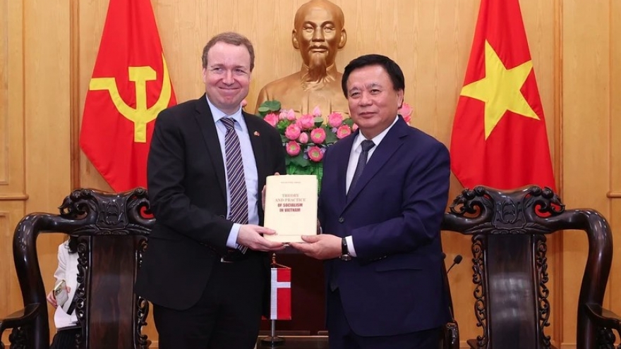 Official urges closer Vietnam-Denmark collaboration in policy research