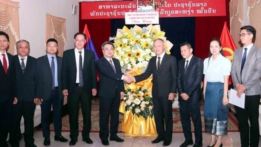 HCM City gives top priority to developing Vietnam-Laos relations: official