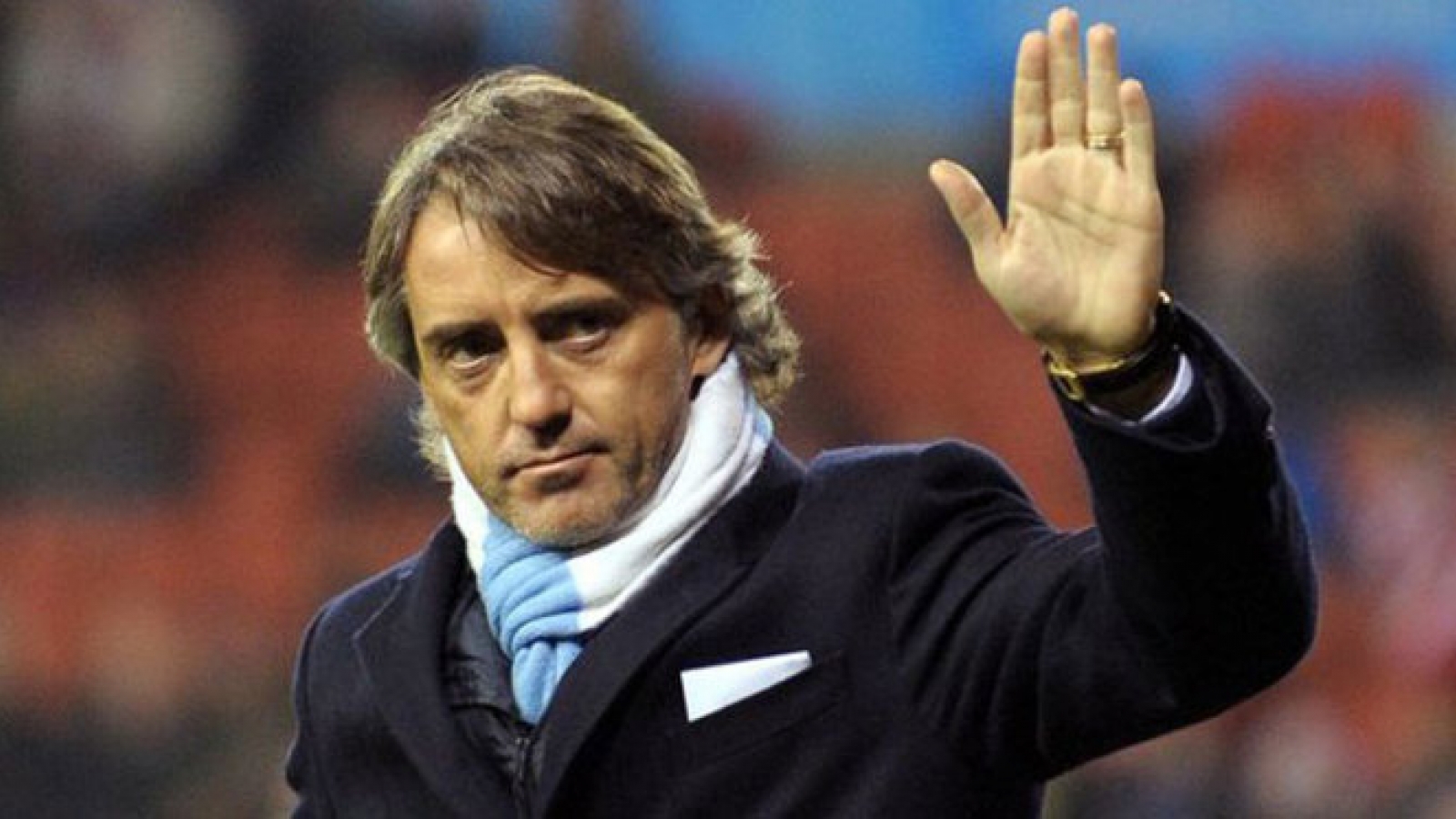 Mancini dọa rời Man City