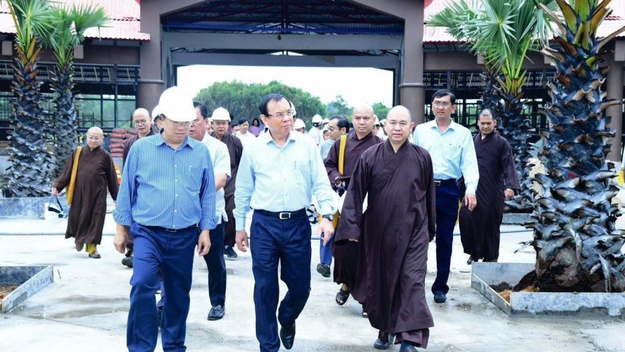 Bí thư Thành ủy TP.HCM Nguyễn Văn Nên kiểm tra nơi diễn ra Đại lễ Vesak 2025