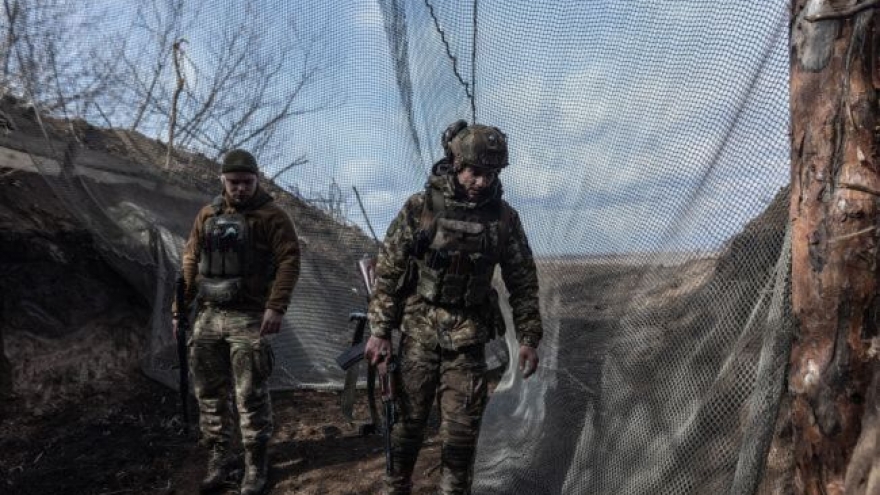 Tướng Ukraine: Nga ồ ạt tấn công xuyên biên giới nhằm xâm nhập Sumy
