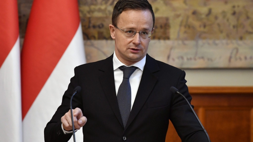 Hungary cáo buộc EU che giấu viện trợ tài chính cho Ukraine