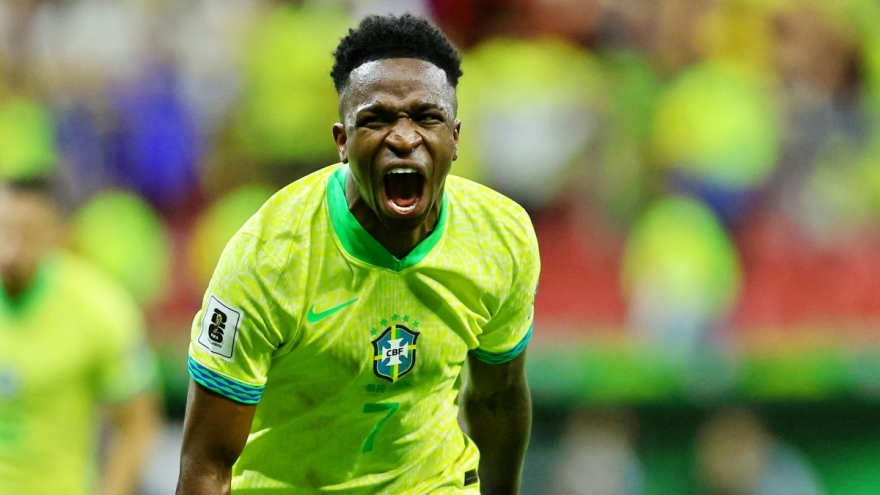 Vinicius lập siêu phẩm, Brazil thắng kịch tính Colombia