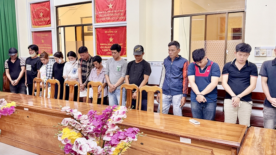 Triệt phá sòng bạc với quy mô lớn liên quan hàng chục đối tượng