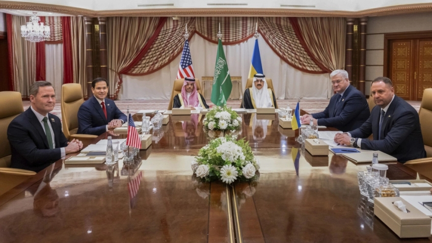 Mỹ bắt đầu vai trò trung gian đàm phán giữa Nga và Ukraine tại Saudi Arabia