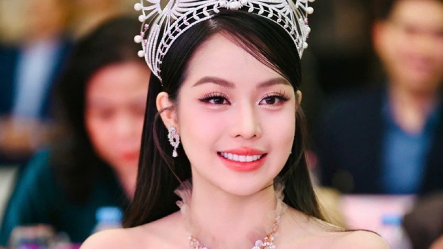 Hoa hậu Thanh Thủy áp lực khi là giám khảo trẻ nhất chấm thi Hoa hậu Việt Nam