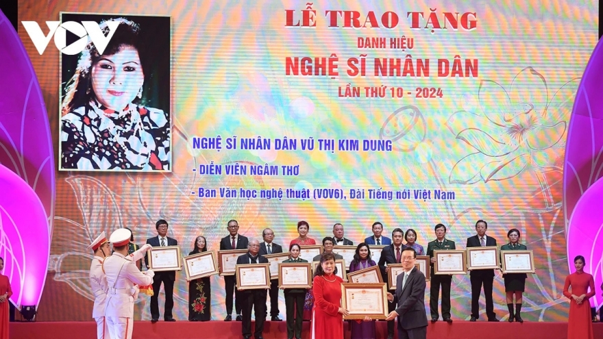 NSND Kim Dung - giọng ngâm thơ xuất sắc còn mãi trên sóng phát thanh