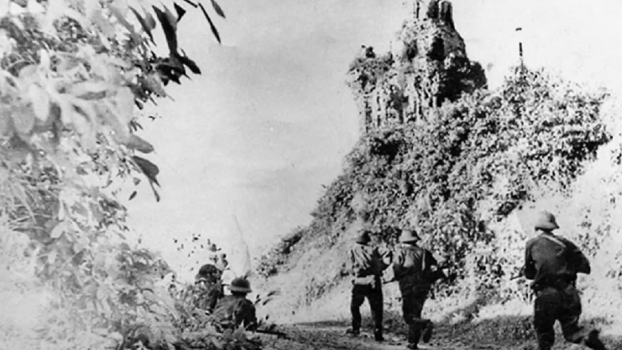 Ngày 1/4/1975, giải phóng thị xã Tuy Hòa và toàn tỉnh Phú Yên