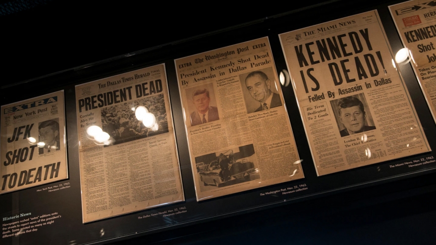 Thấy gì từ hồ sơ vụ ám sát Tổng thống Kennedy mới được công bố?