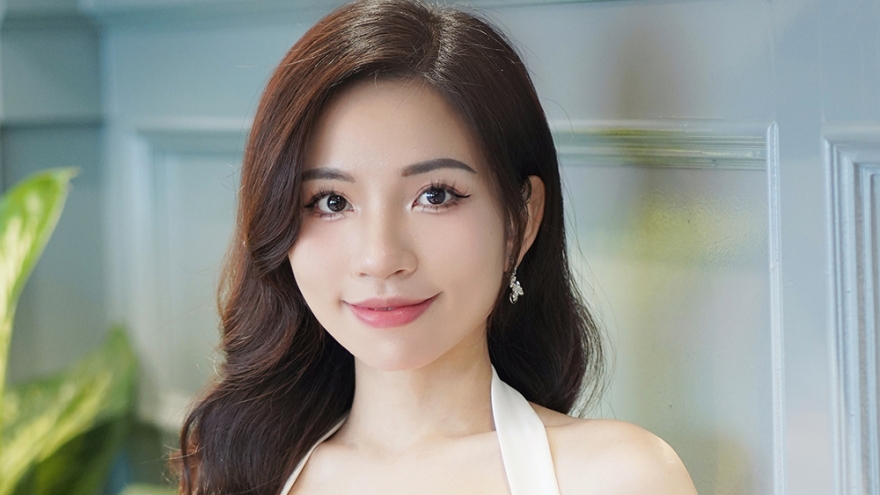Á khôi Mivi Diễm Anh dành trọn thời gian bên mẹ dịp 8/3