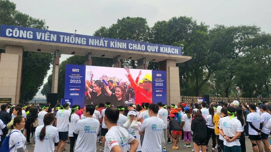 Nhiều địa phương, doanh nghiệp, cá nhân hưởng ứng Giờ trái đất 2025