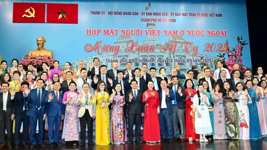 TP.HCM sẽ biểu dương 50 kiều bào tiêu biểu