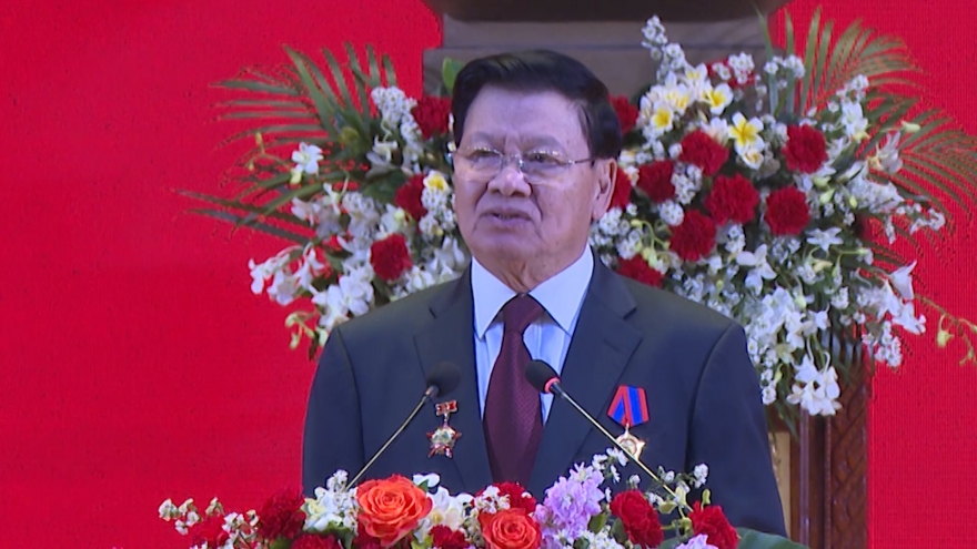 Mít tinh kỷ niệm 70 năm thành lập Đảng Nhân dân Cách mạng Lào