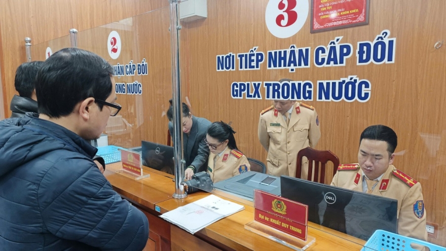 Quy định mới về việc cấp, đổi giấy phép lái xe tại công an cấp xã