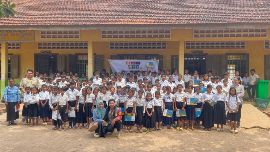Campuchia đối mặt với những thách thức về cải cách hệ thống giáo dục