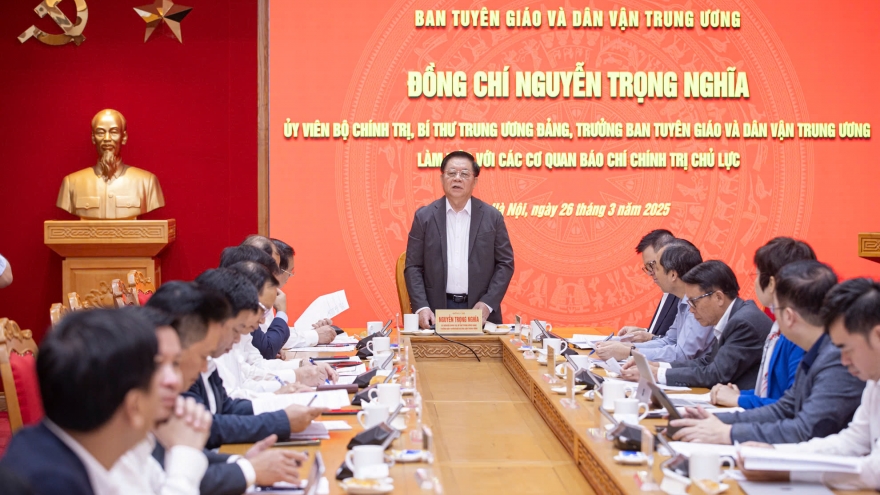 Ông Nguyễn Trọng Nghĩa đề nghị các cơ quan báo chí chủ lực quyết liệt tinh gọn