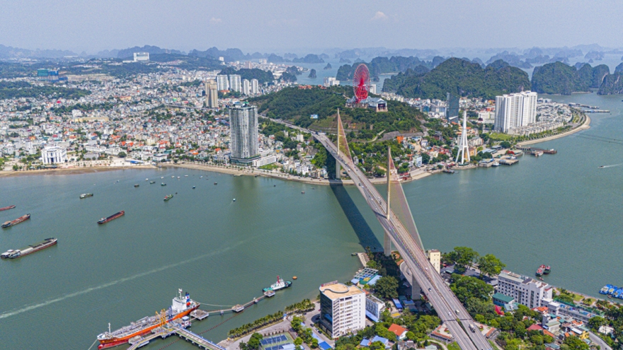 Bộ Nội vụ: Ưu tiên sắp xếp đơn vị hành chính miền núi, đồng bằng với nơi có biển