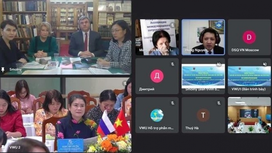 Symposium discusses ways to encourage women's engagement in science-technology