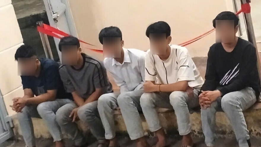 Đồng Nai tạm giữ 5 đối tượng chém người, khiến nạn nhân bị thương nặng