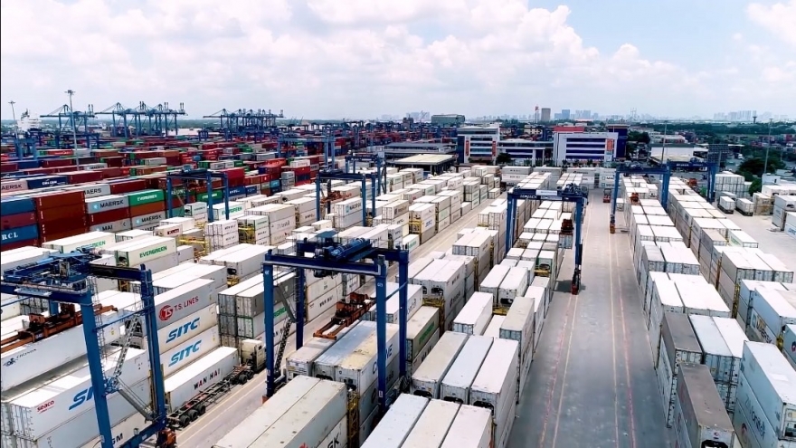 Thặng dư thương mại lập kỷ lục 1,44 tỷ USD