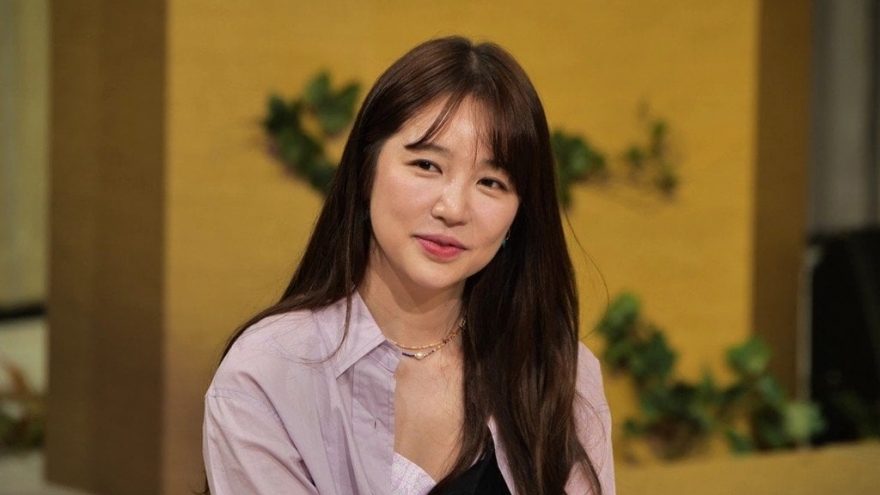 Yoon Eun Hye tiết lộ lý do độc thân suốt 13 năm: “Tôi từng tổn thương sâu sắc”
