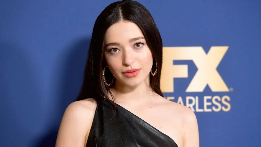 Mikey Madison: Từ thần đồng cưỡi ngựa đến mỹ nhân gen Z tại Oscar 2025