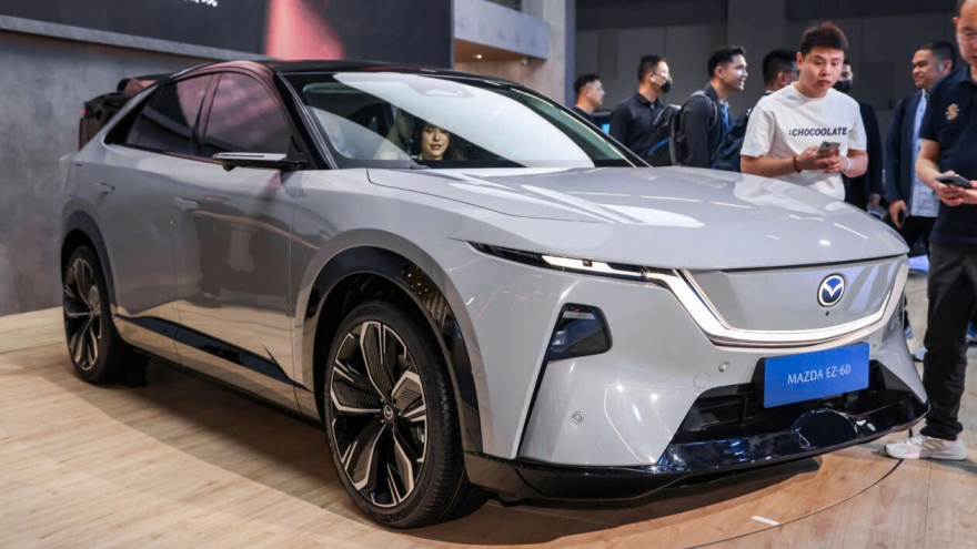 Khám phá Mazda EZ-60 vừa xuất hiện tại Triển lãm ô tô Thượng Hải 2025