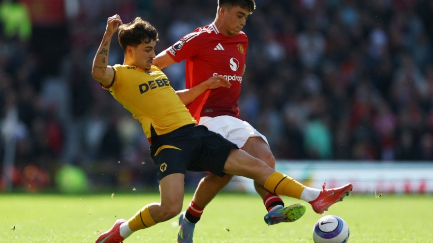 Kết quả vòng 33 Ngoại hạng Anh tối 20/4: MU thua bạc nhược trước Wolves trên sân nhà