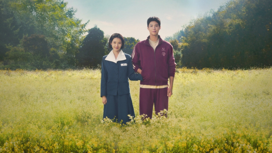 IU hết lời khen ngợi Park Bo Gum khi đóng "Khi cuộc đời cho bạn quả quýt"