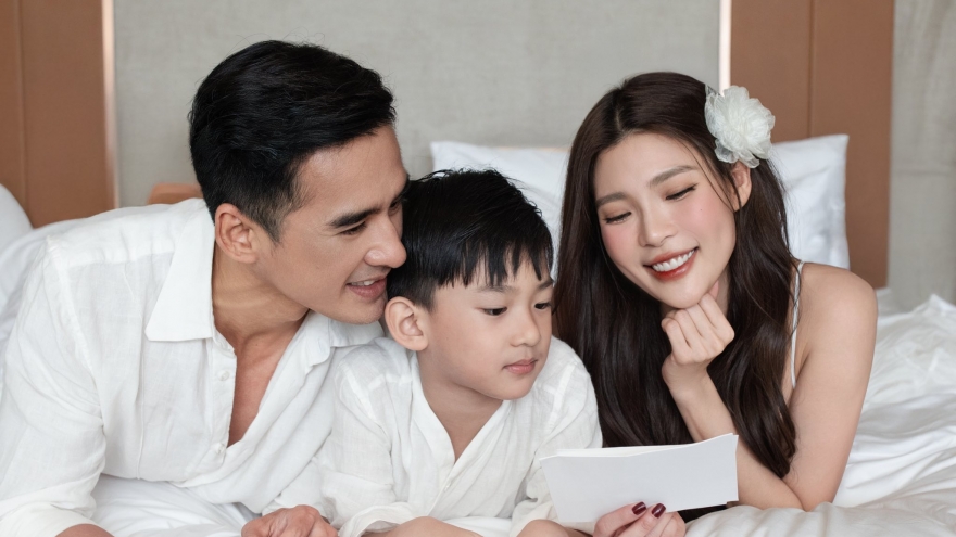 Sao Việt 13/4: Thúy Diễm và Lương Thế Thành kỷ niệm 9 năm ngày cưới