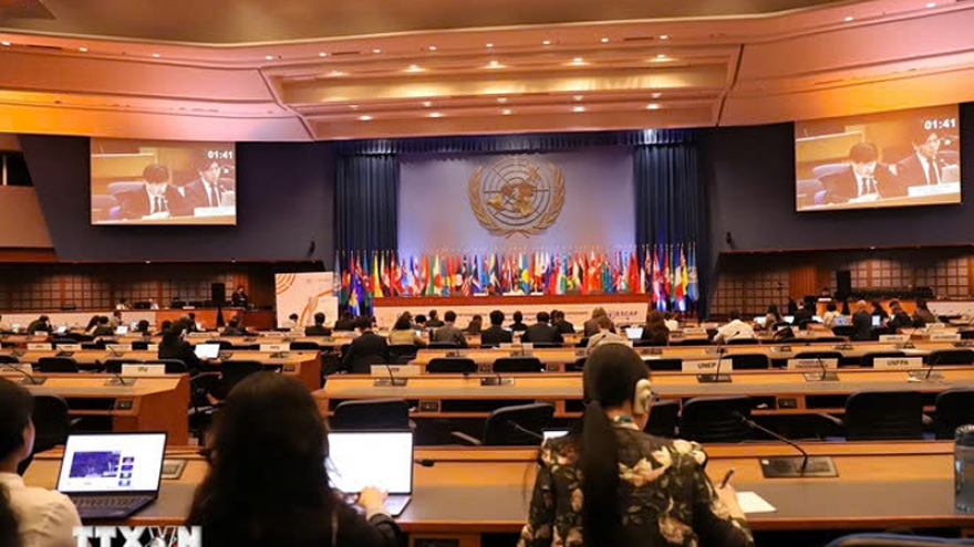 Vietnam affirms top priority to sci-tech development, digital transformation
